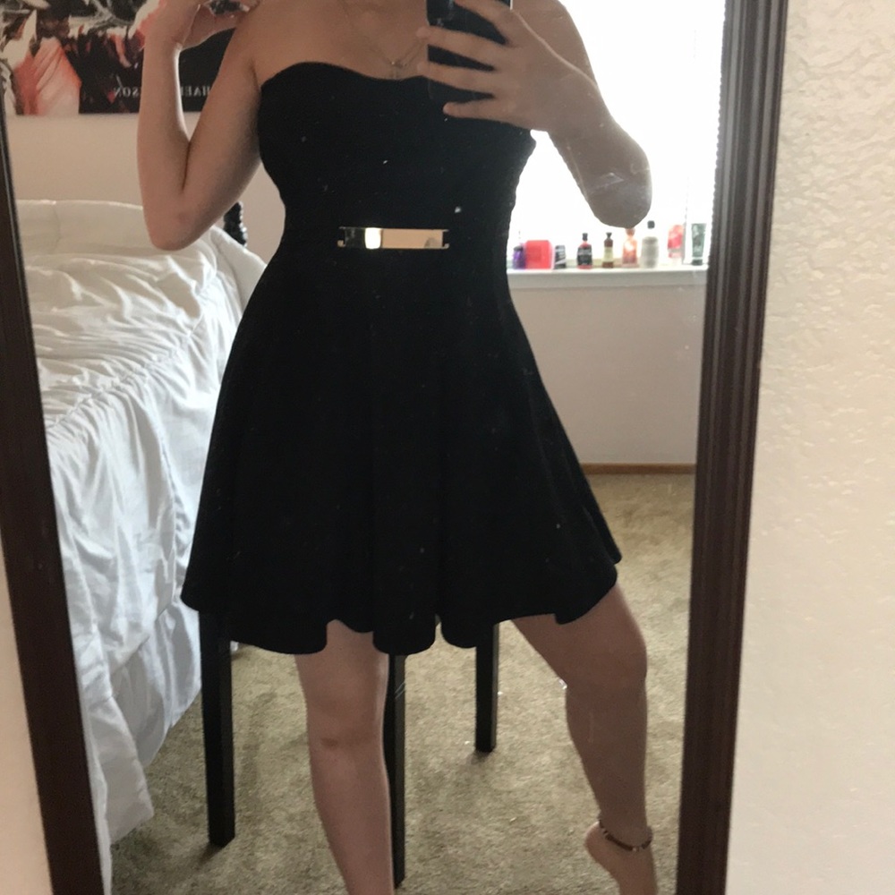 Black Dress💛